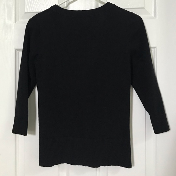 Mesh Front Patterned 3/4 Sleeved Sweater - Picture 3 of 3